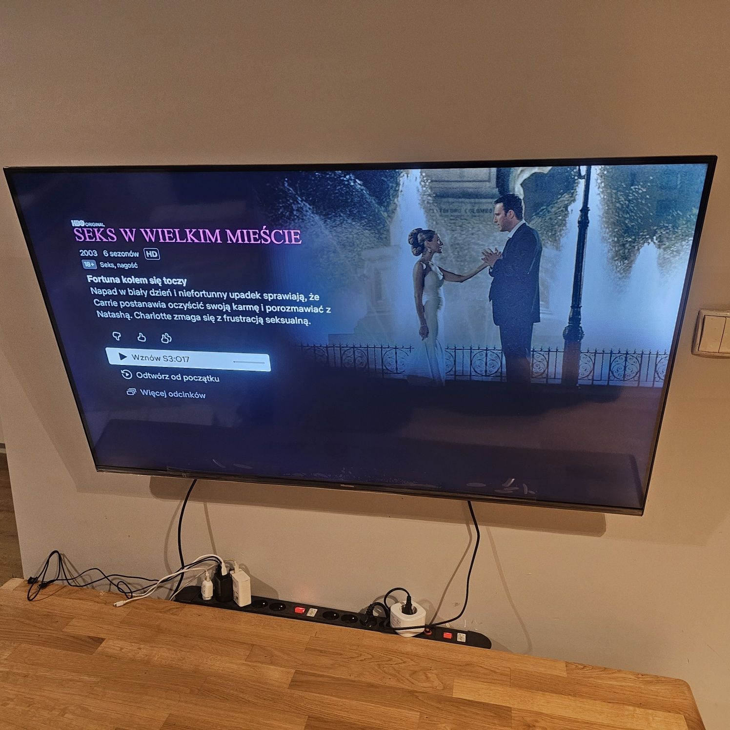 Telewizor Hisense 50 cale 4k Smart TV 50AE700F