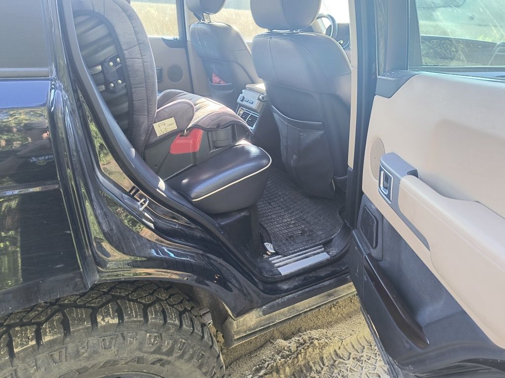 Range Rover offroad