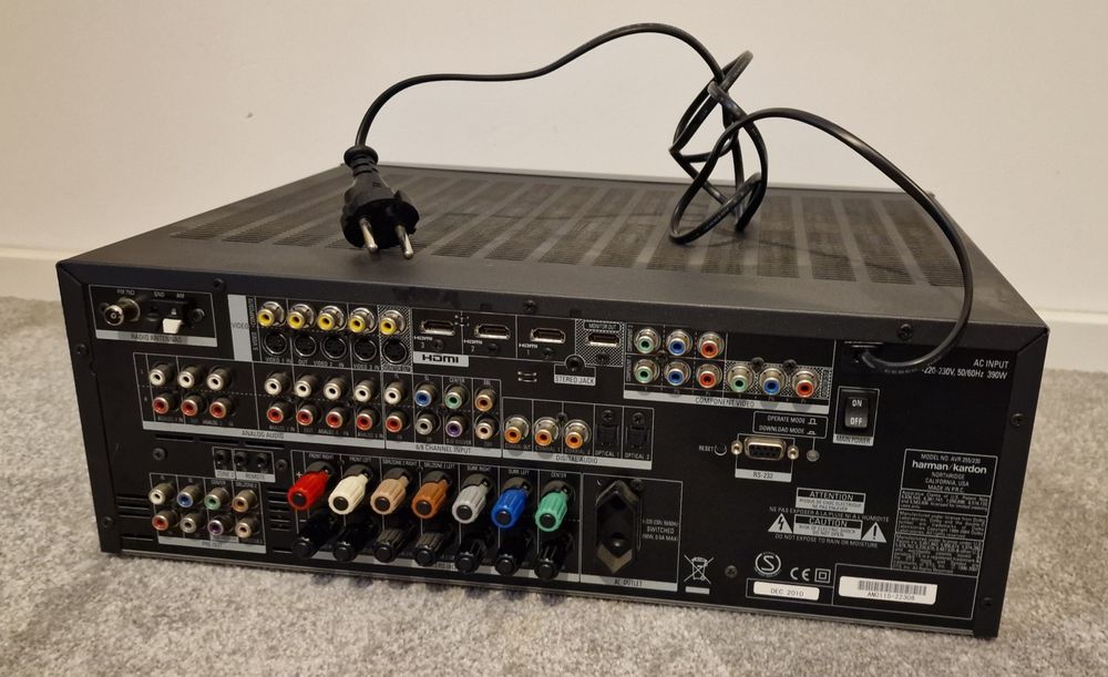 Amplituner Harman/kardon AVR255/230 Odtwarzacz Blu-Ray BDT20