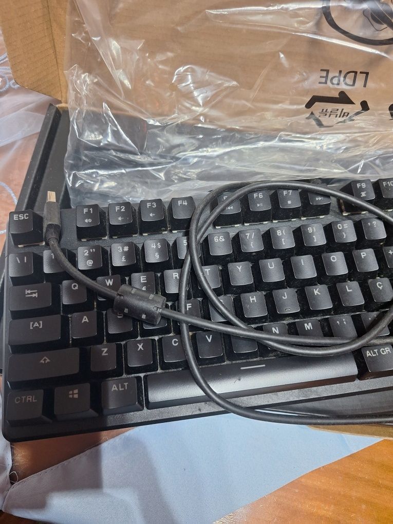 Teclado Gaming HP Pavilion 500