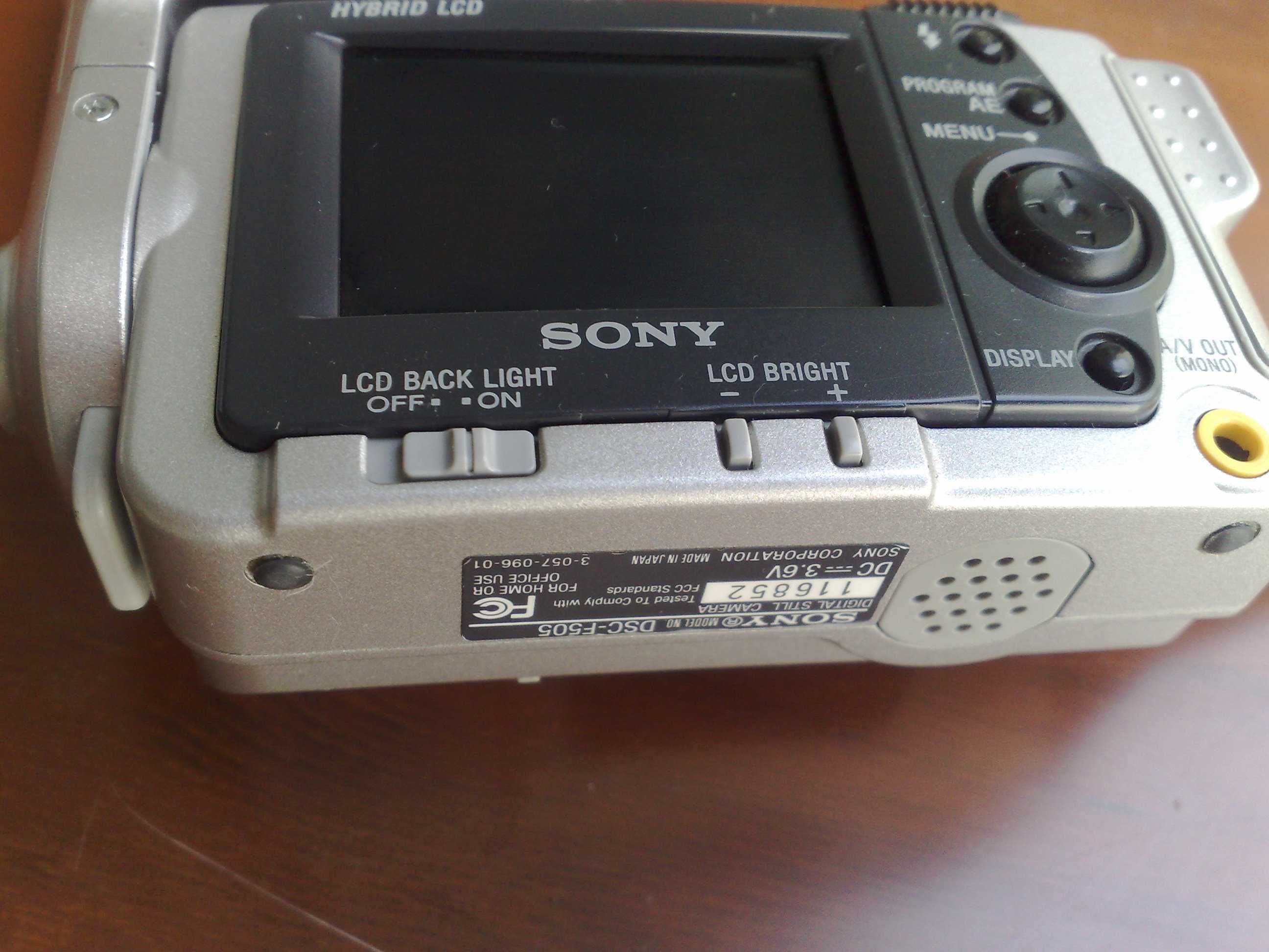 Sony dsc f505 2 cameras a funcionar handycam / cybershot c/ carregador