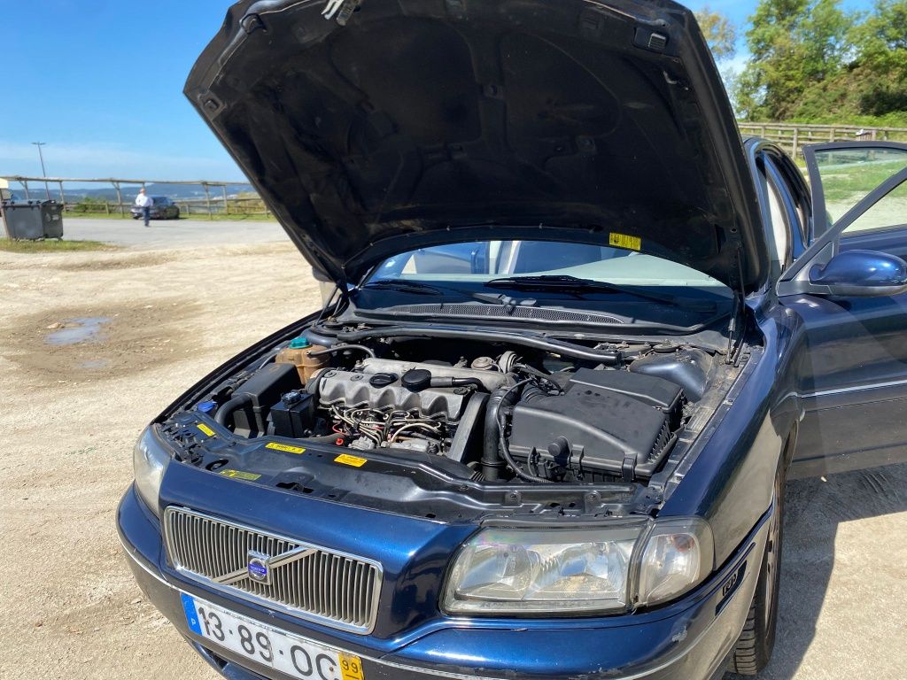 Vendo Volvo S80 2.5 última semana