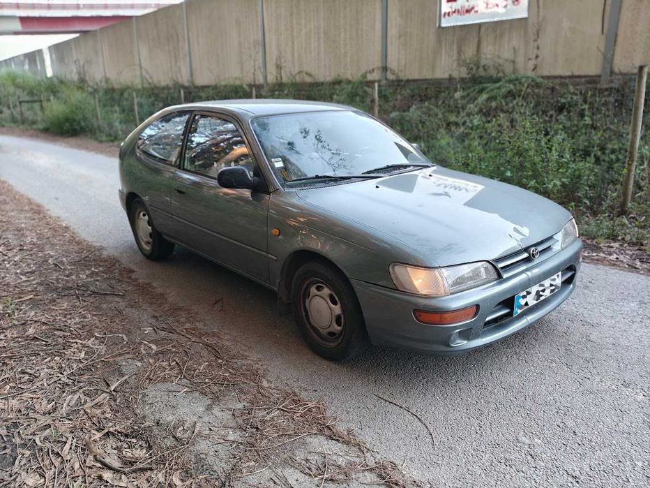 Toyota Corolla starvan 2000d