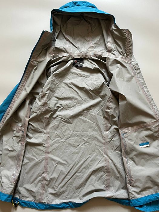 унісекс вітровка Berghaus hydroshell
