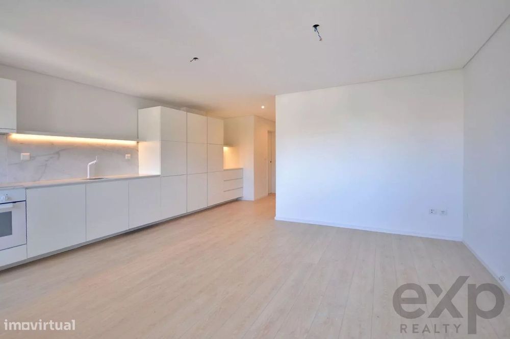 Apartamento Moderno de 2 Quartos no Porto