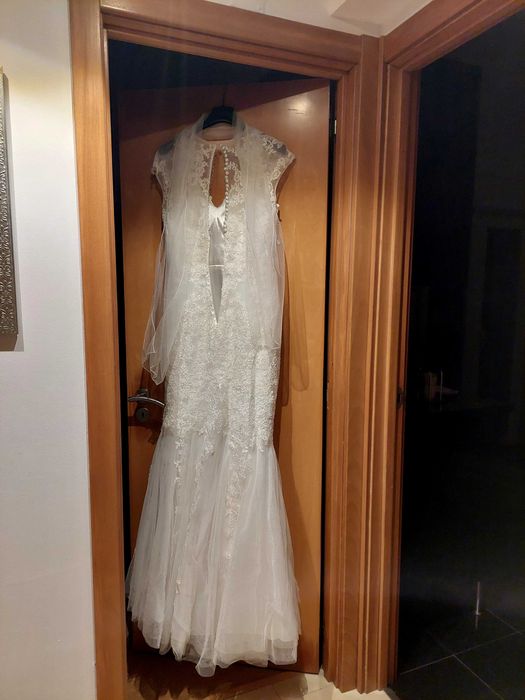 Vestido de Noiva – Elegante, Romântico e em Excelente Estado!