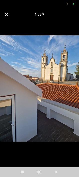 T0 novo no centro de Seia