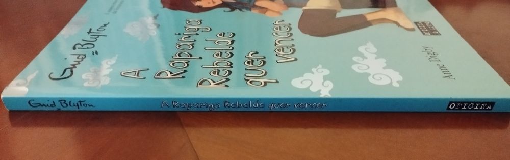 A Rapariga Rebelde Quer Vencer