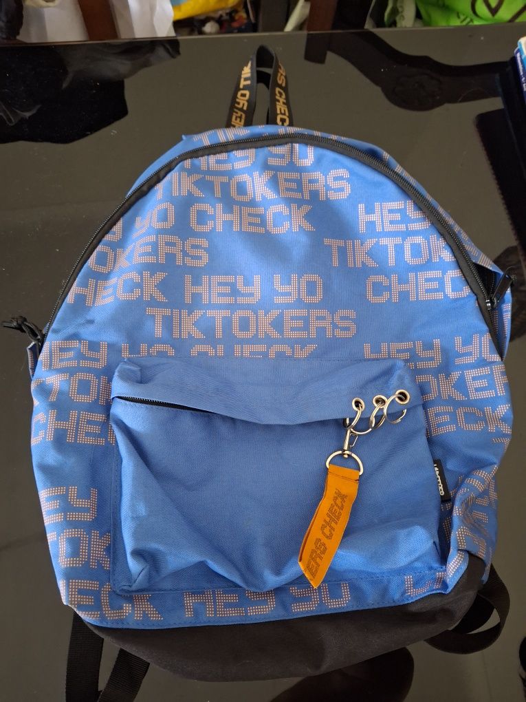 Mochila Unkeeper Tons de azul nova