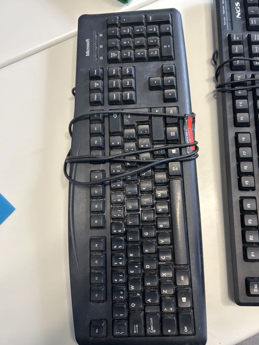 3 teclados funcionais
