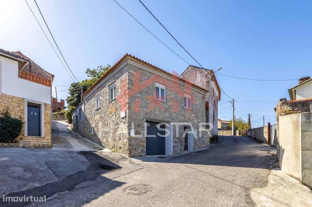 Moradia T3 Remodelada / Garagem e Churrasqueira / Soutocico