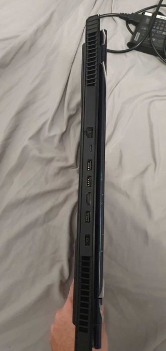 laptop lenovo legion 5 17ach6h uszkodzony