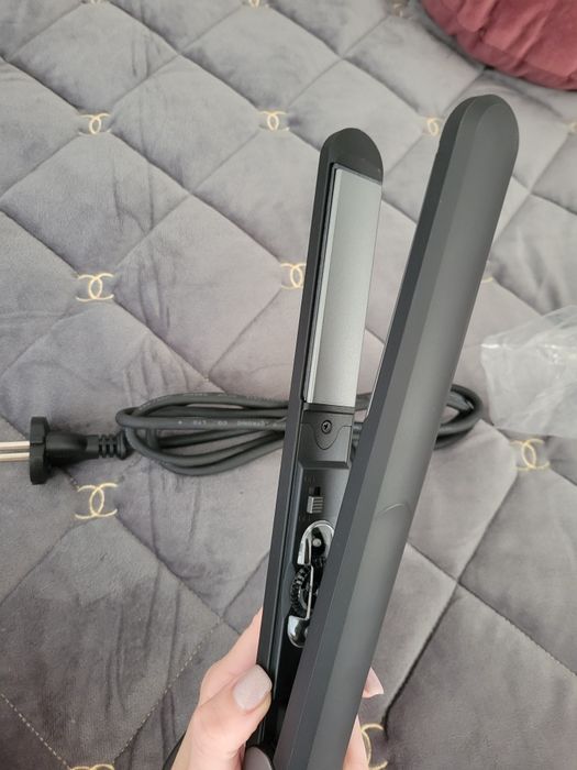 Плойка для волосся,  щипці, стайлер для волосся