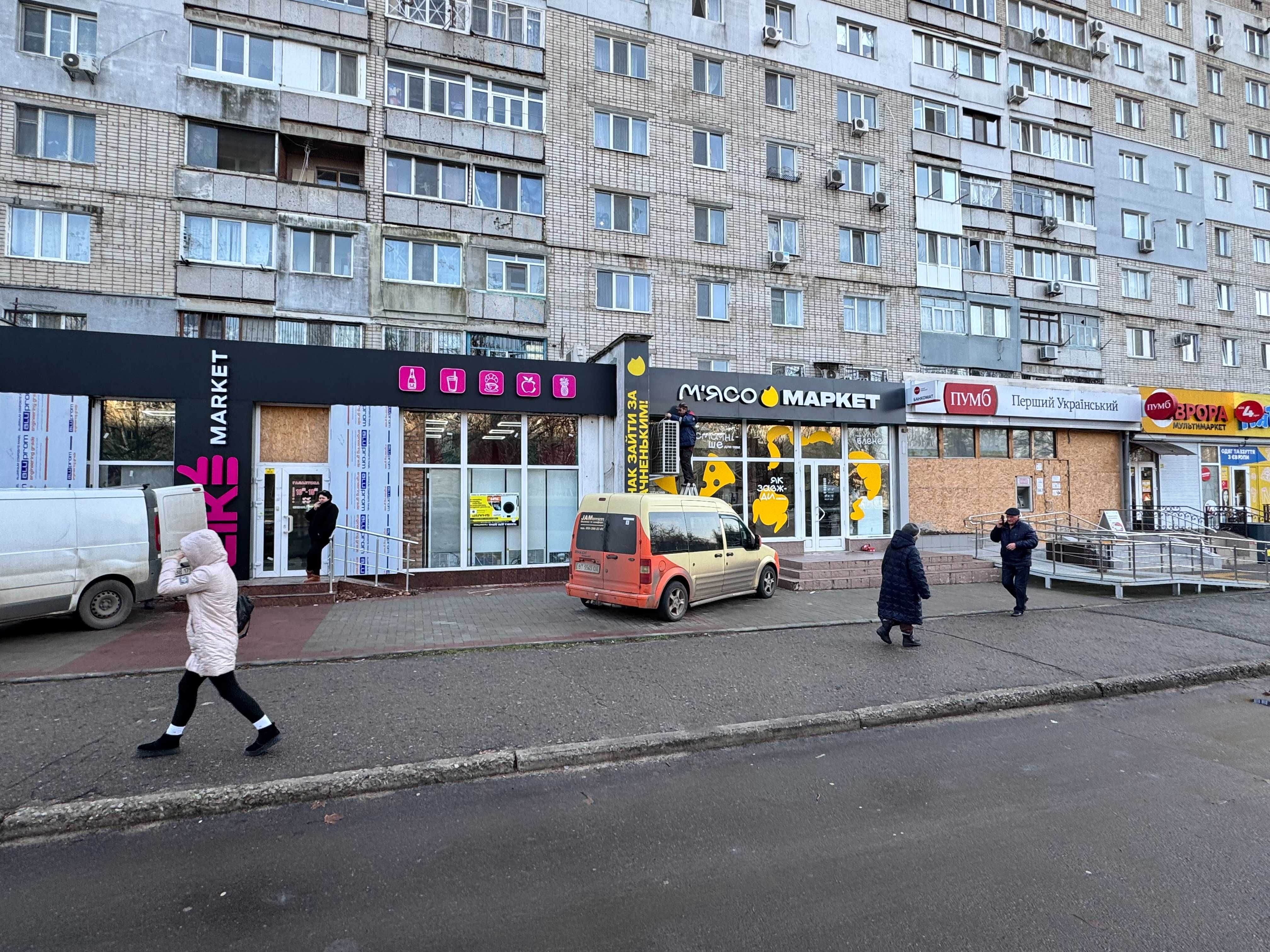Пр.Корабелів ТОП місце торгове приміщення 80 кв.м. прохідняк