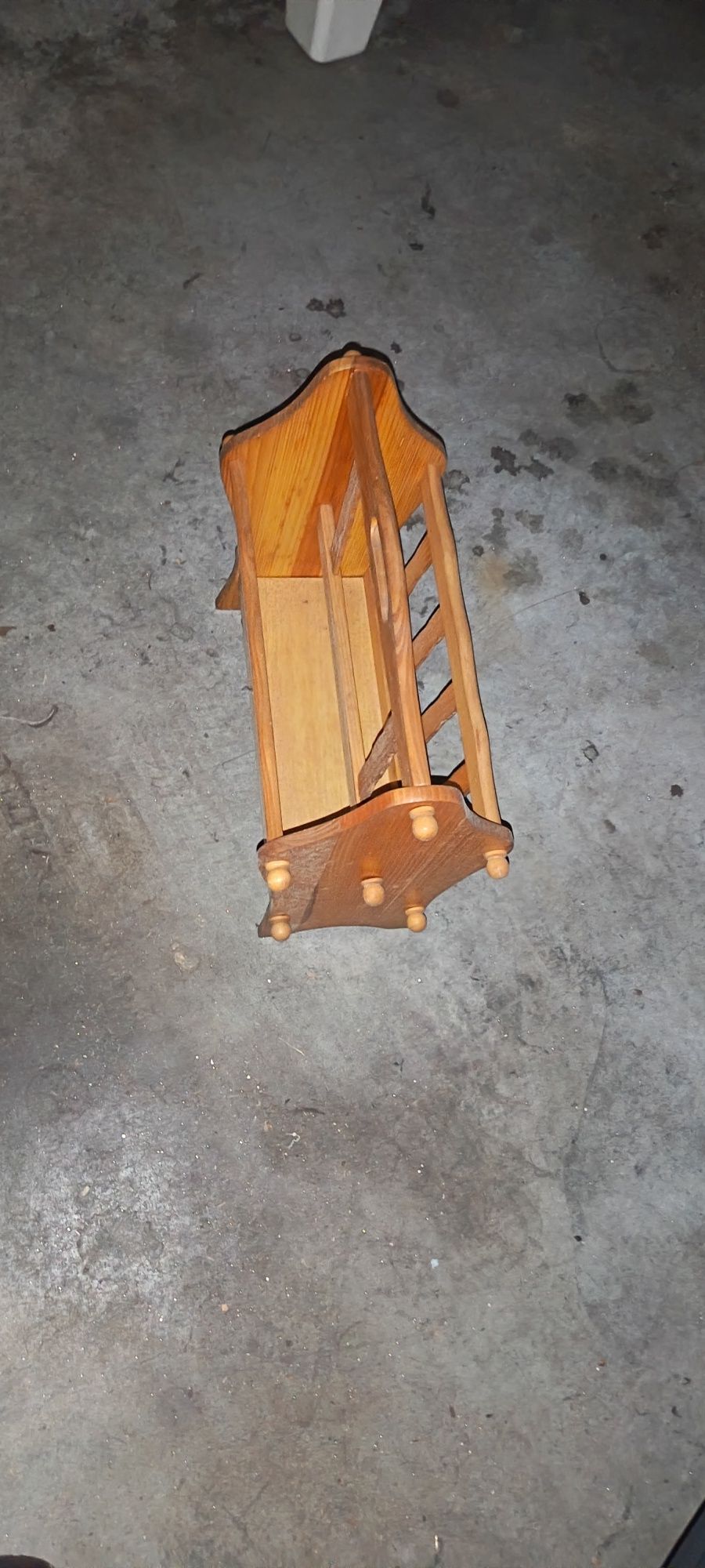 Suporte para revistas/jornais/discos
