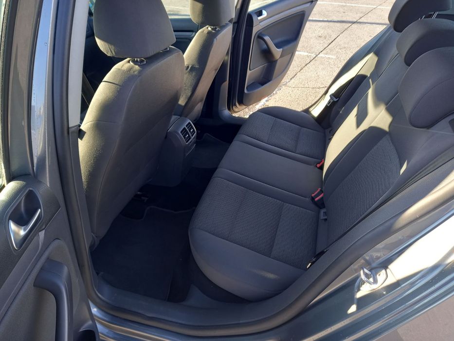 Продам volkswagen golf 5