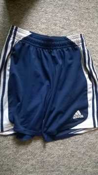 Spodenki sportowe adidas