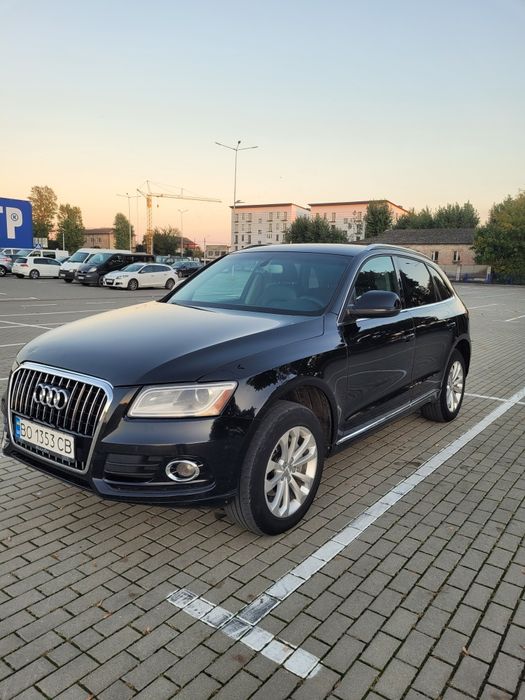 Ауді Q5 2014 року 2.0 бензин