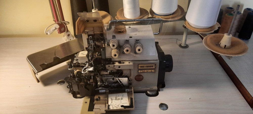 Máquinas costura industriais