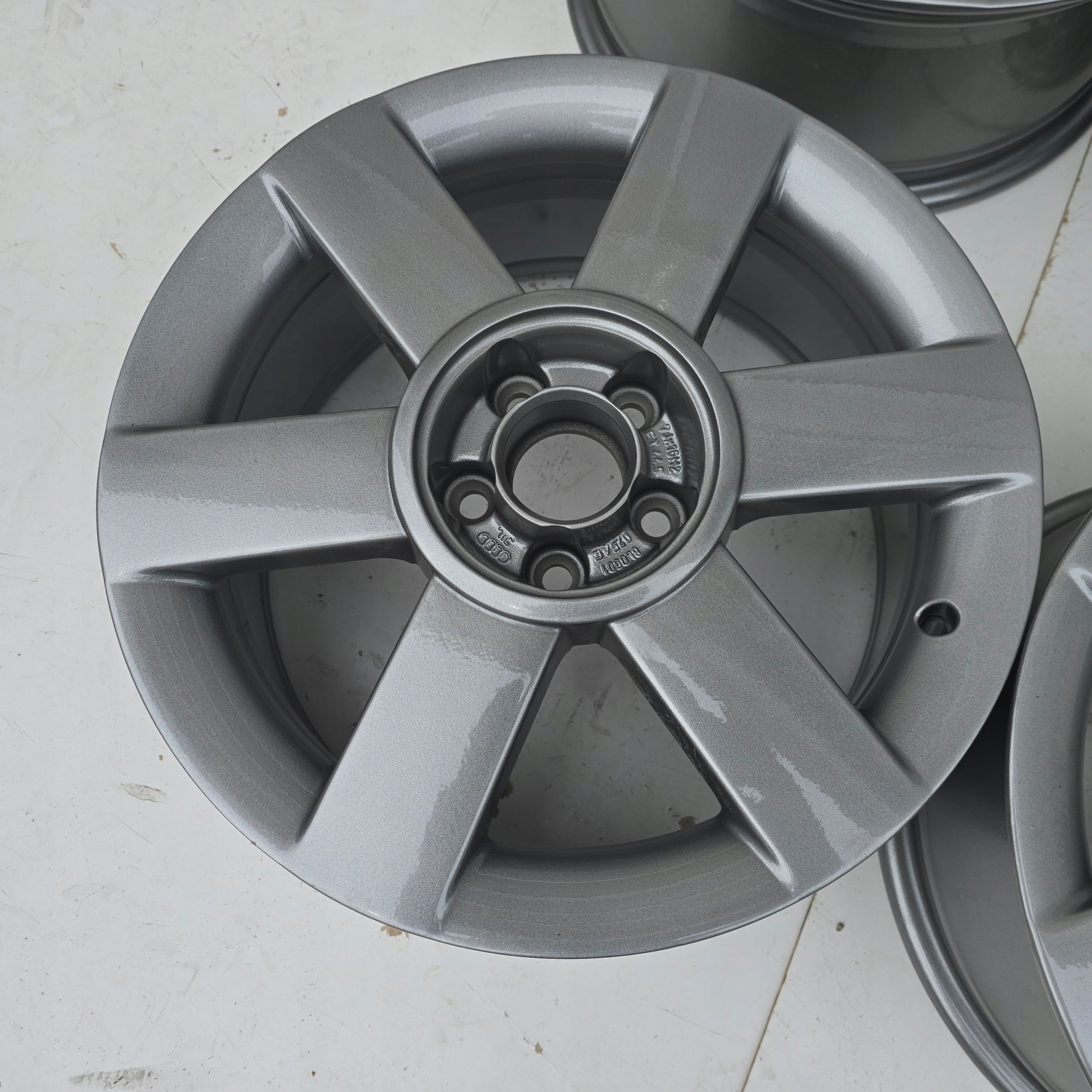 Audi A3 8L VW Golf iv 5X100 16'' 7.0J ET44.5 4X