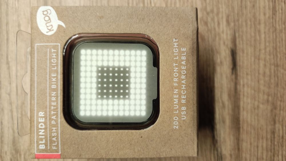 Lampka przednia KNOG Blinder Square