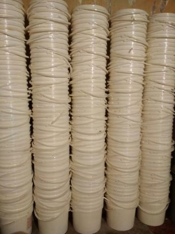 Ведра, відро б/у 5 литров 2000шт пластиковые, пищевые с крышкой.