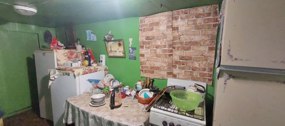 Продам,здам будинок під дачу.