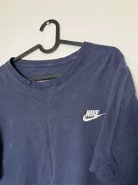 Sprzedam koszulkę firmy Nike