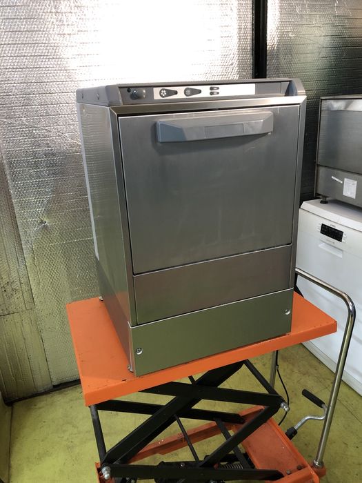 Máquina de lavar copos