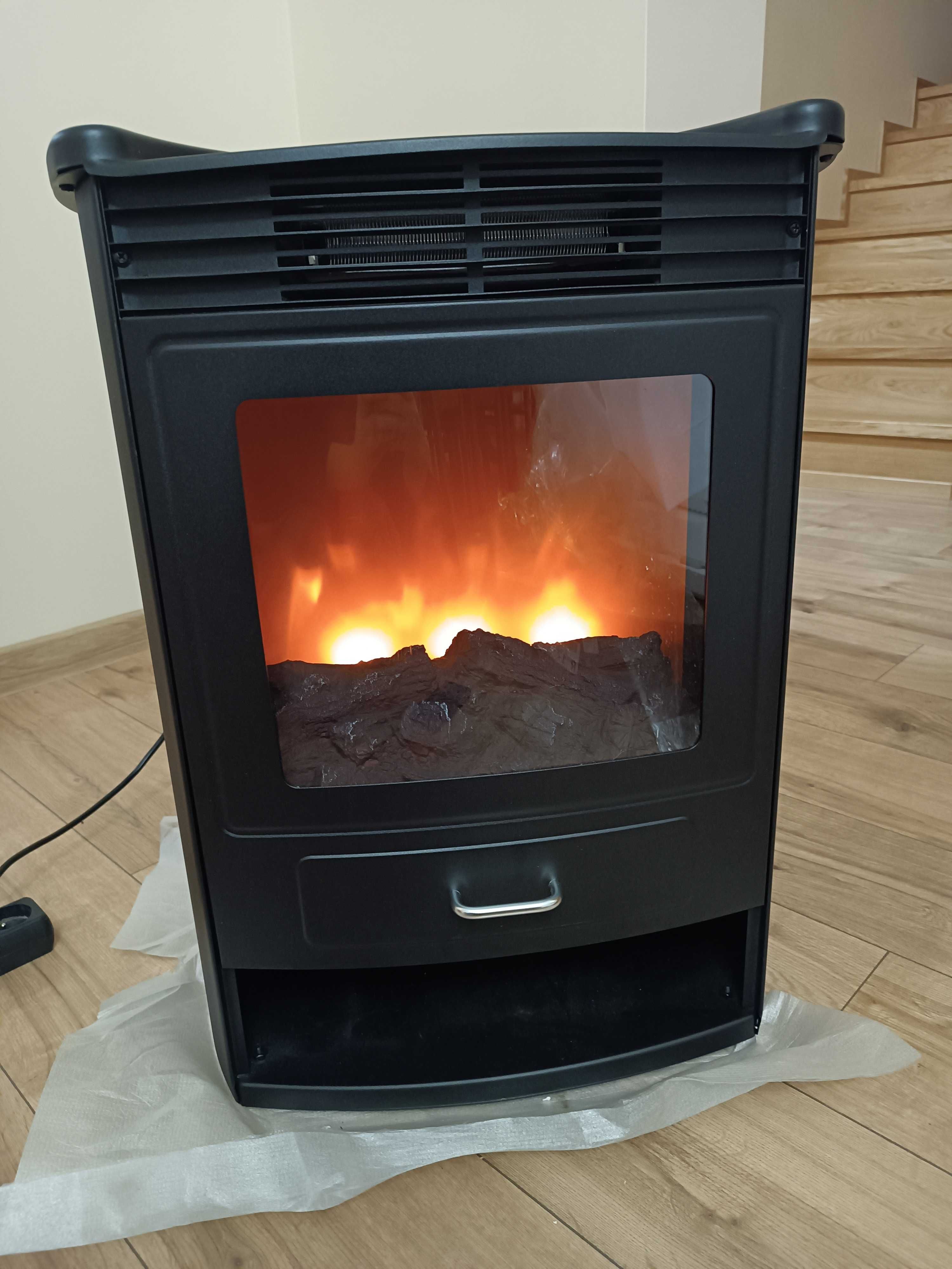Bormio S Smart Kominek elektryczny marki Klarstein