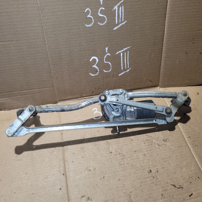 Mechanizm wycieraczek z silniczkiem przód audi a3 8p 2004r