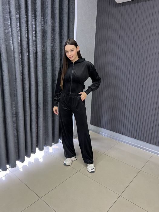 Жіночі костюмі турецькі