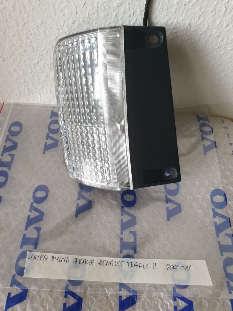 lampa tylna prawa Reanult Rrafic II 2001- 11