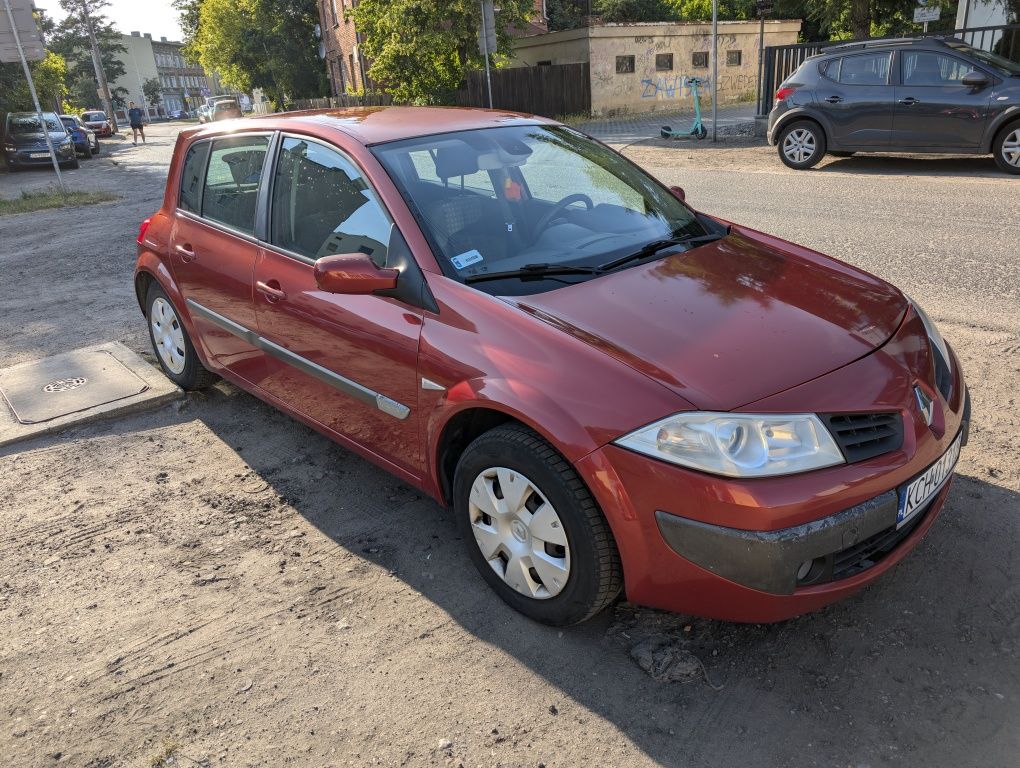 Renault Megane 2006rok 1.4v benzyna, niski przebieg