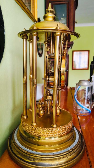 Zegar roczny Gustav Becker