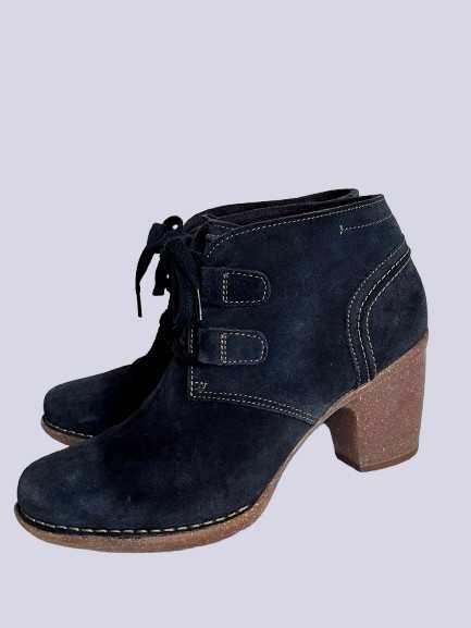 Синие ботинки замшевые clarks/британия осень/весна женские р.39