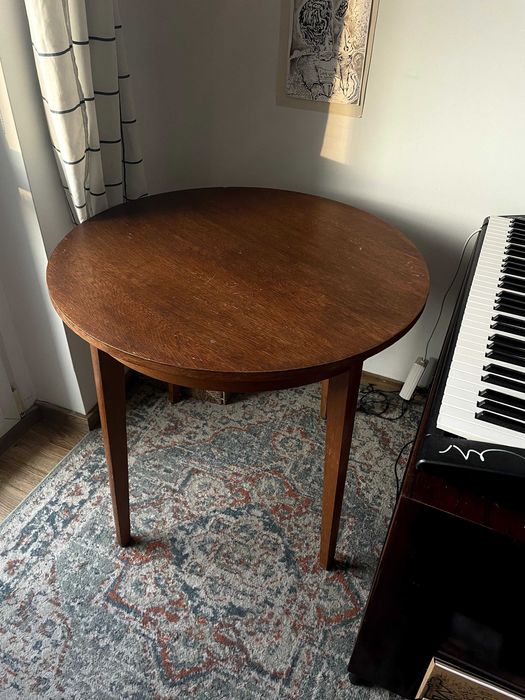 Okrągły stół, średnica 80 cm
