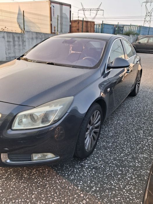 Opel Insignia cosmo CDTI acidentado