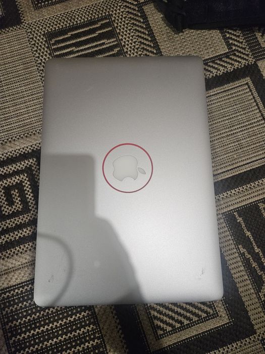 Apple MacBook Pro 15" Silver i7/16/256GB 2015