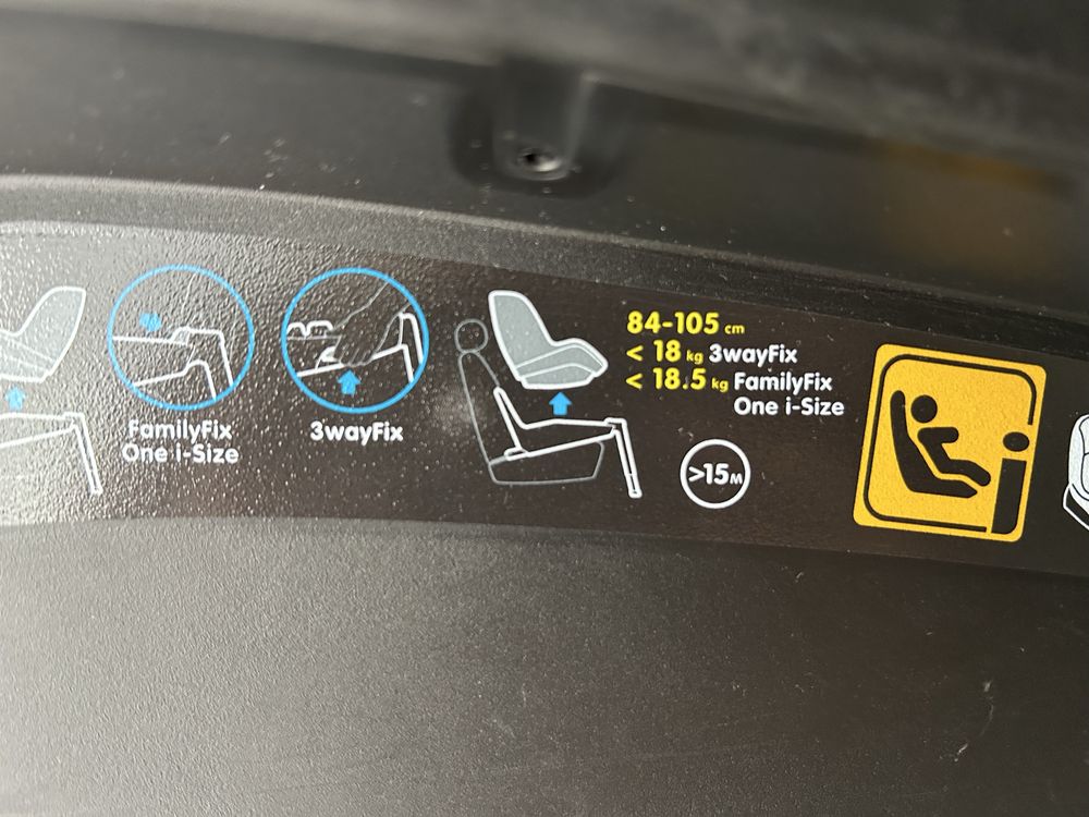 Fotelik maxi cosi z bazą