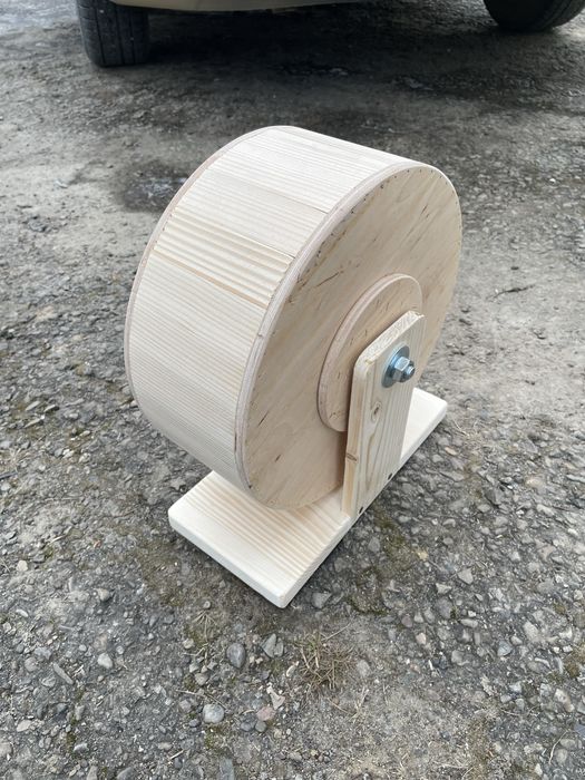 Бігове колесо для хом’яка, шиншили,  – дерев’яне, тихе, на замовлення