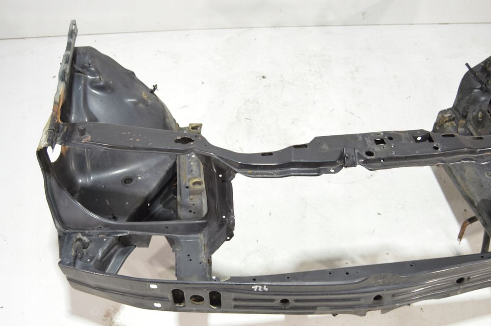 pas przedni fartuch mercedes w124 cabrio coupe bez rdzy idealny