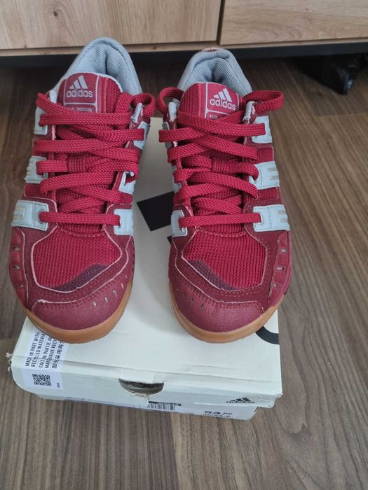 Buty Adidas Stabil 5