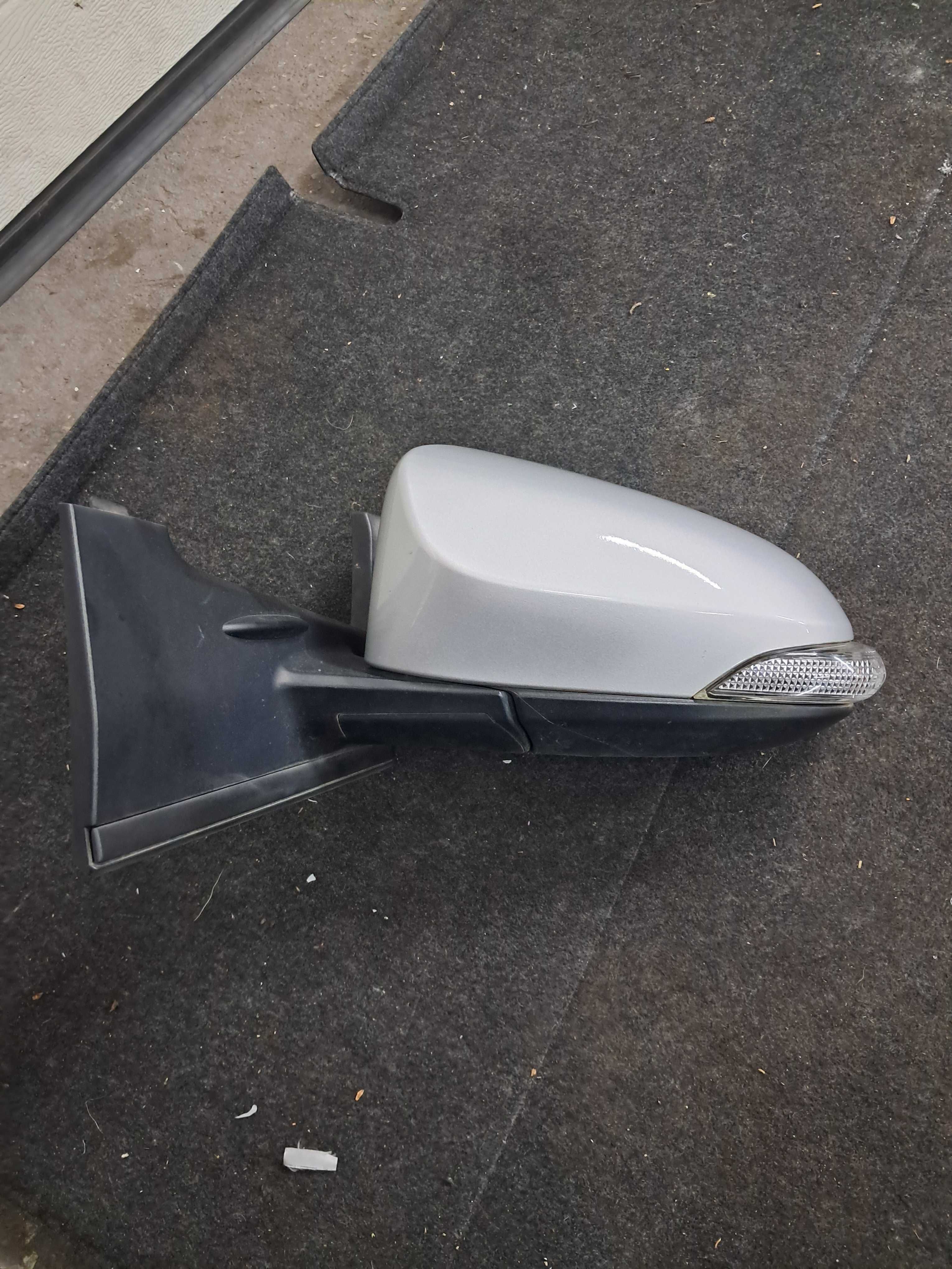 Lusterko lewe yaris III lift kod 1f7 kompletne 5 pin