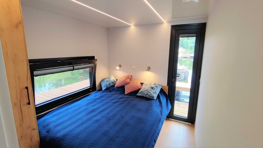 Wynajem nocleg Houseboat 7 os pływający dom apartament spanie