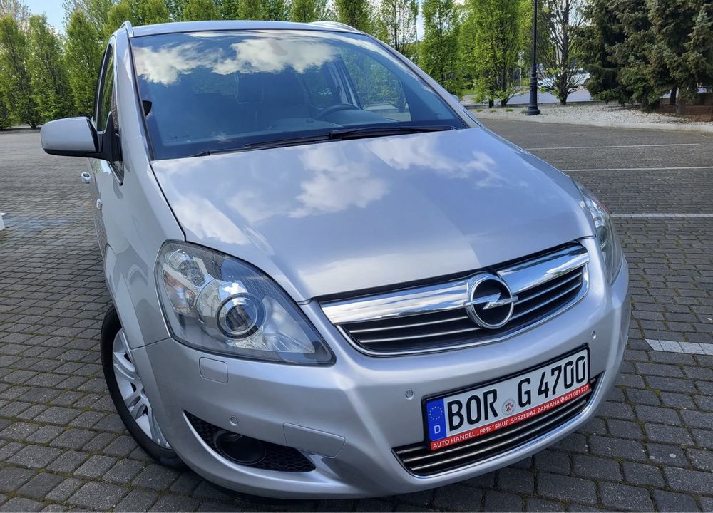 Opel Zafira 1 796 cm3