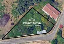 Terreno para construção de moradia isolada em Paços de Brandão