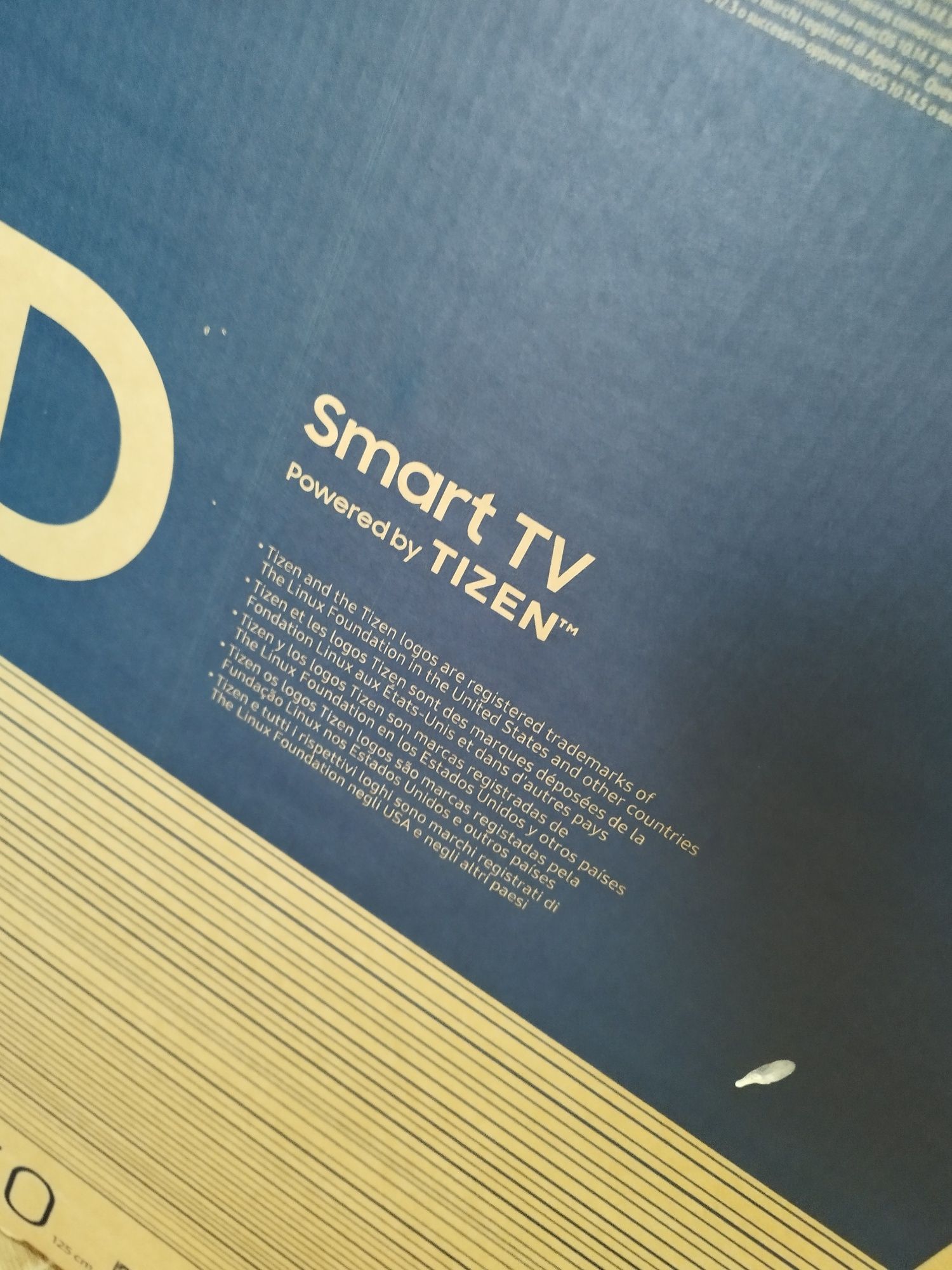 Tv samsung 4k cristal samsung 50 pulgadas 125cm pouco uzada deixou de
