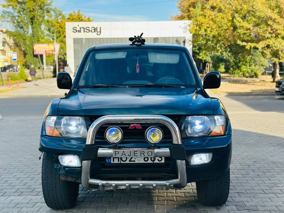 Продам Mitsubishi Pajero Вагон 3.2 дизель в хорошем состоянии