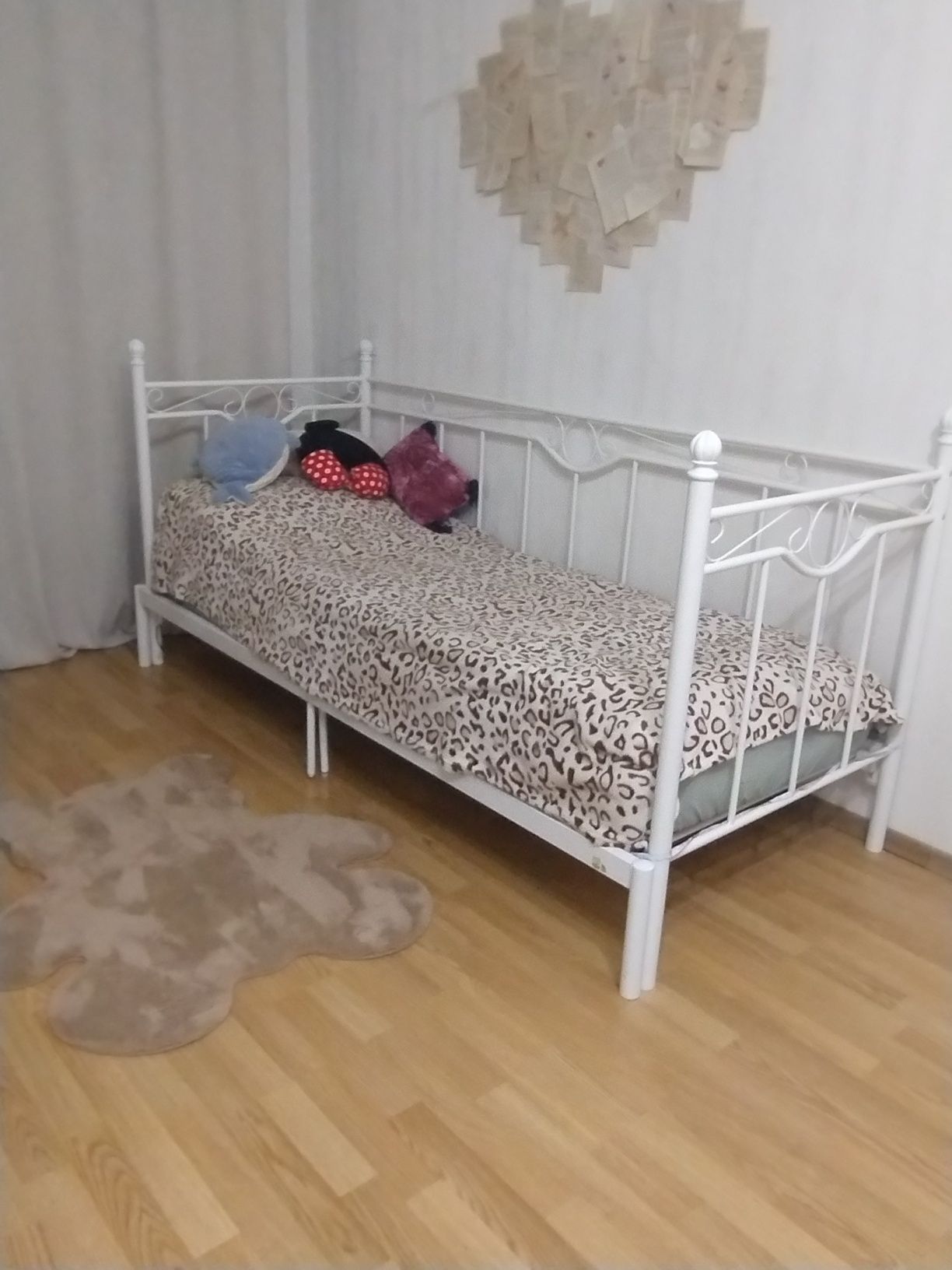 Ліжко металеве з матрацом